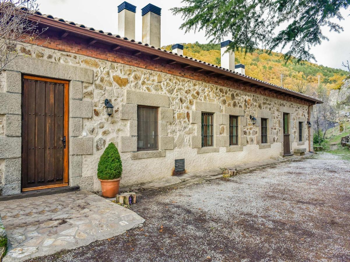 Posada Pena Pintada By Vivere Stays Cercedilla Exterior foto